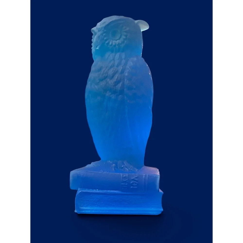 Vintage Westmoreland Satin Cobalt Blue Owl on Books Figurine Art Glass